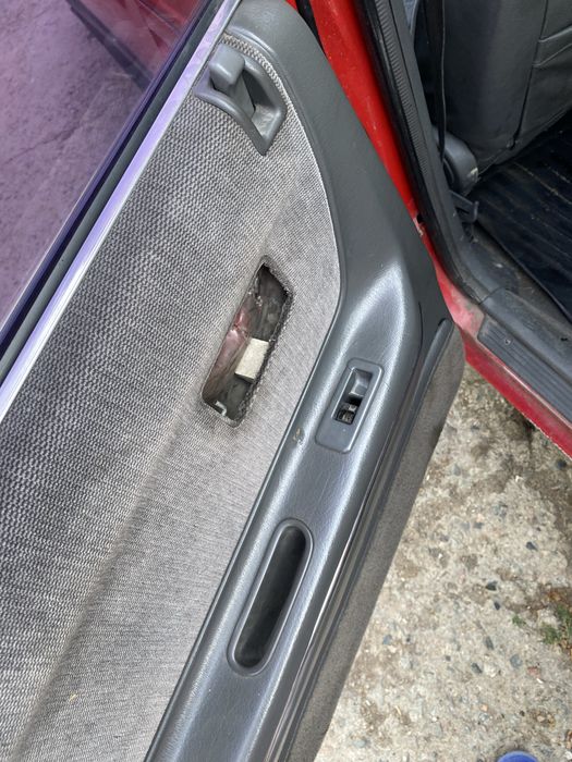 Продам mazda 626