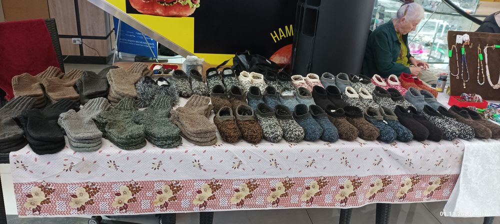 Продаю вязаные тапочки