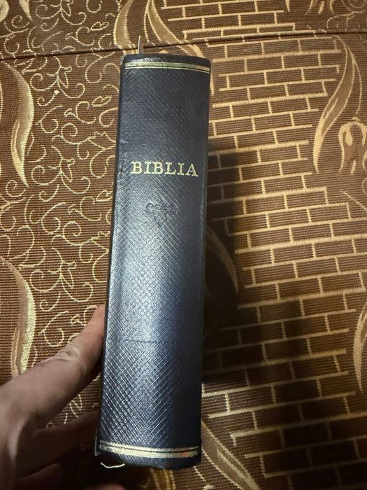 Biblia 1968 conditie impecabila