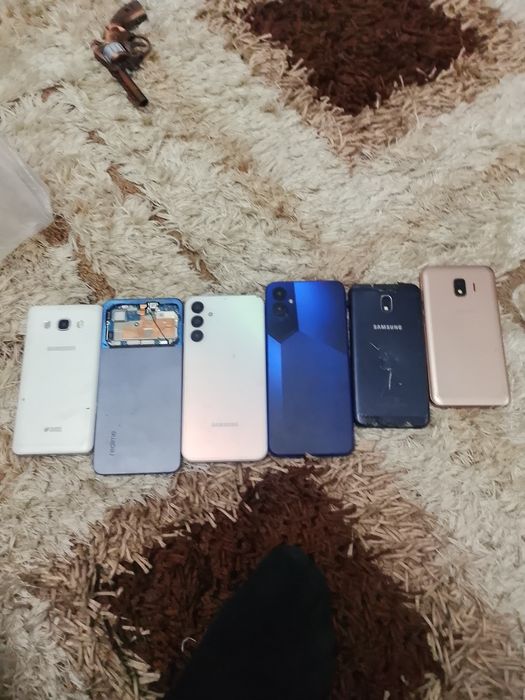 Продам телефоны на разбор