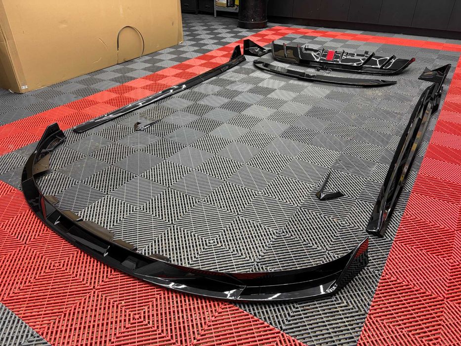 Aero Kit Tesla Model 3 2023+ Lip fata + Difuzor Spate + Lip Prag +++