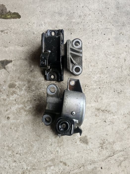 Tampon motor cutie Opel corsa D 1.0 benzina