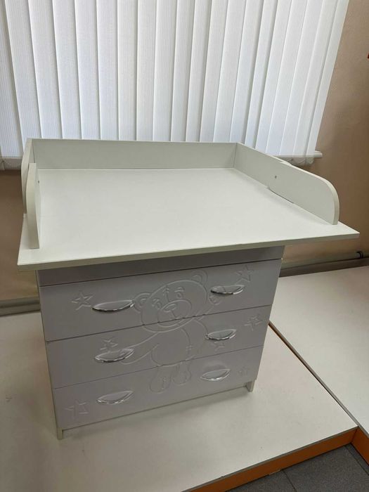 детский комод новый витринный