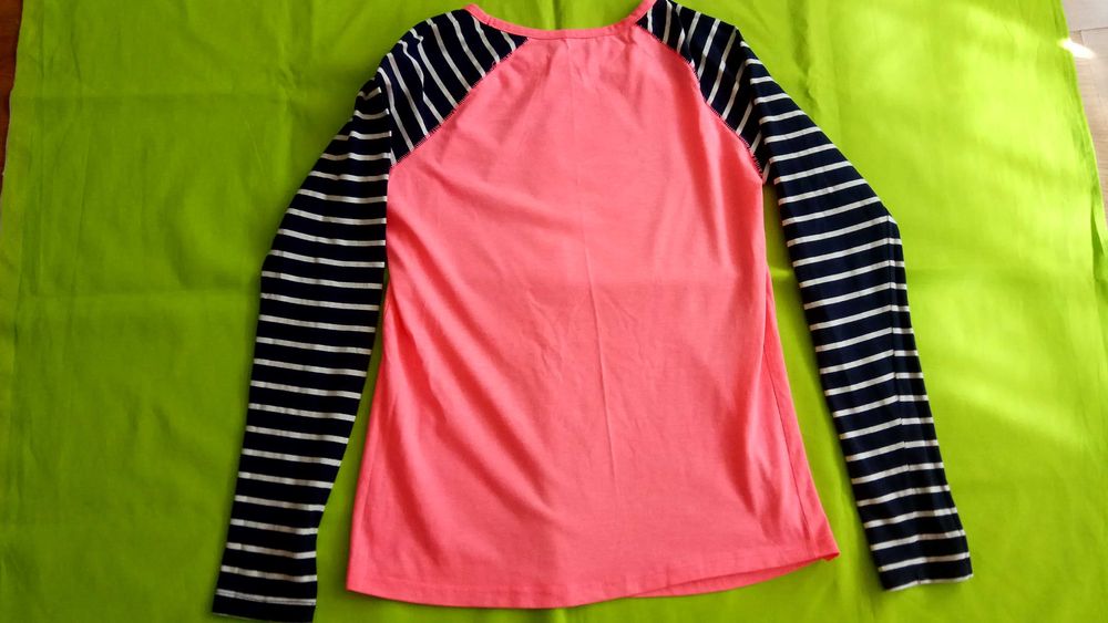 Блуза на Waikiki и друга за момиче