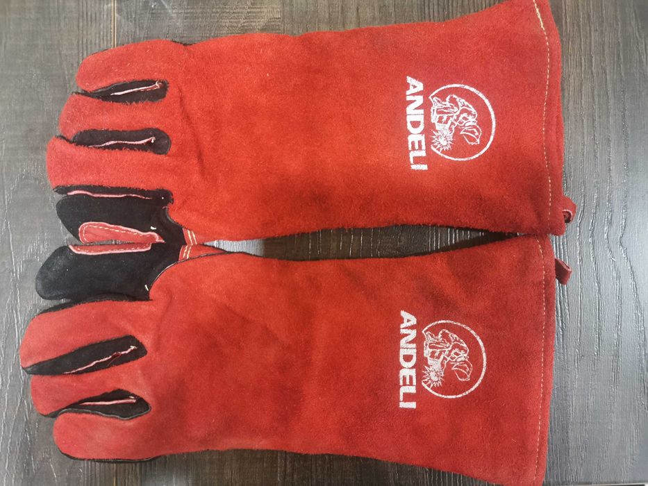 Сварочные перчатки ANDELI.