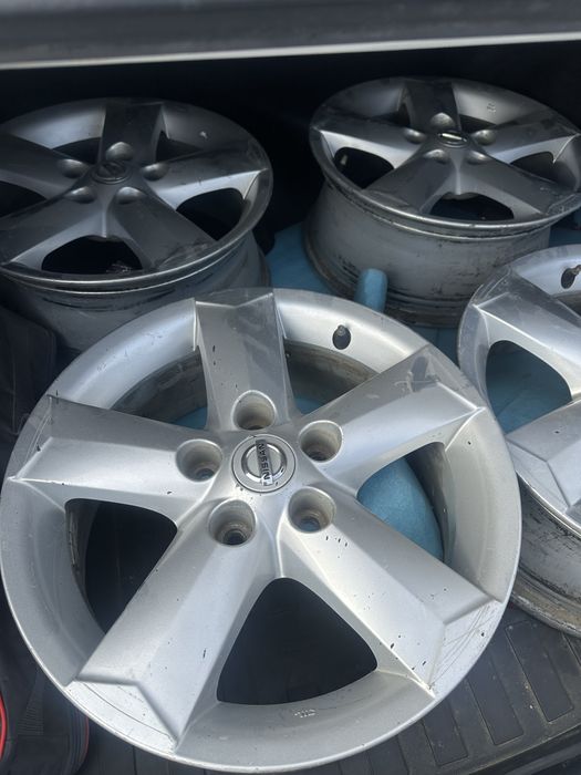 Р16 ниссан оригинал