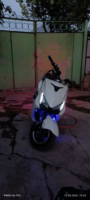 Продам скутор м8 про
