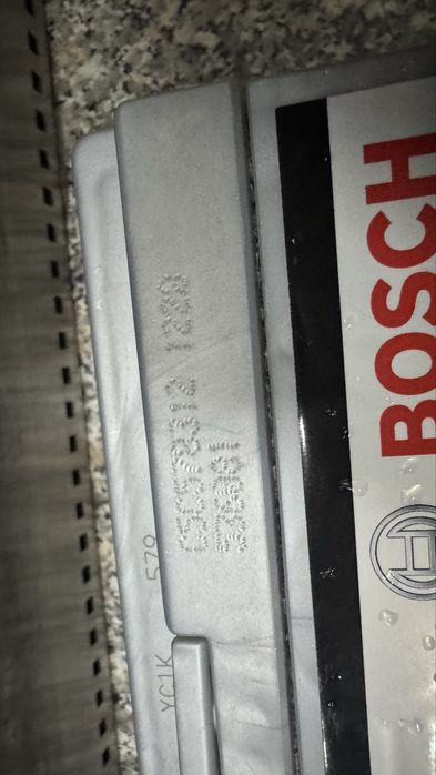 Акомулатор Bosh 85 ah 800A S5
