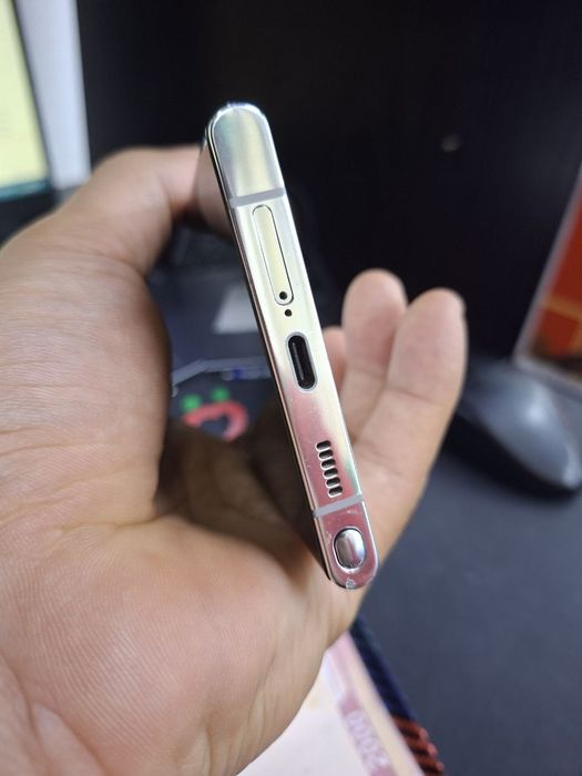 Samsung S 22 ultra Koreya 512 oladiganlar Faqat tel qililar