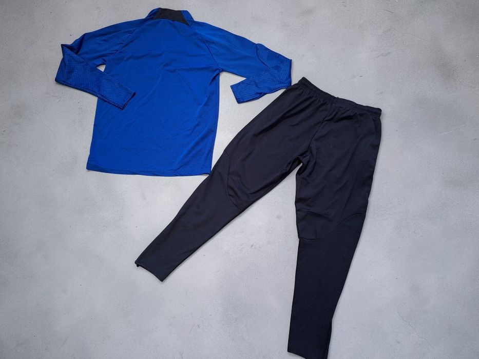 Футболен анцунг на ПСЖ половин цип!