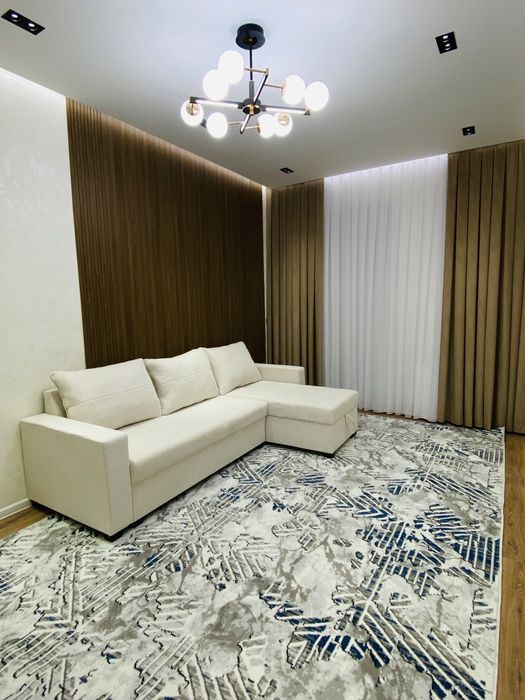 Сдам свою новую 2х ком с полной обстановкой в Урикзар резиденс.