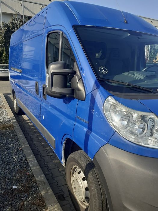 Vând Peugeot boxer