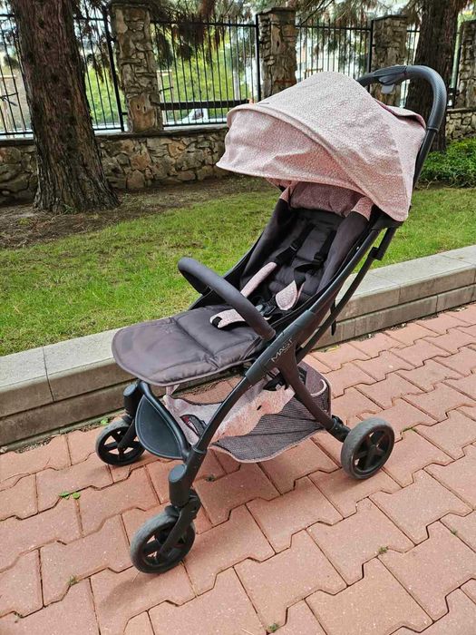 Сгъваема бебешка количка Mast M2 Couture