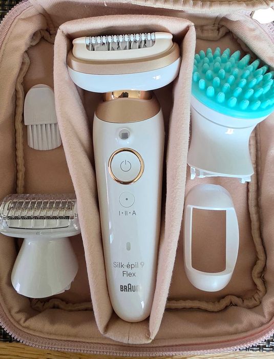 Продавам Braun Silk-épil 9 Flex – висок клас епилатор с гъвкава глава и богат комплект приставки
