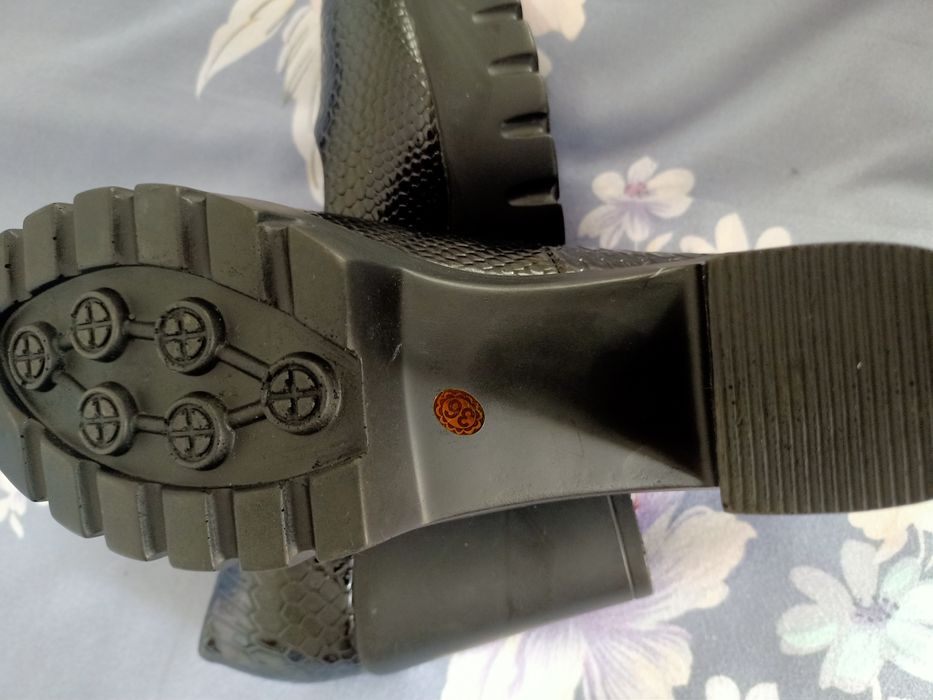 Туфли женские новые