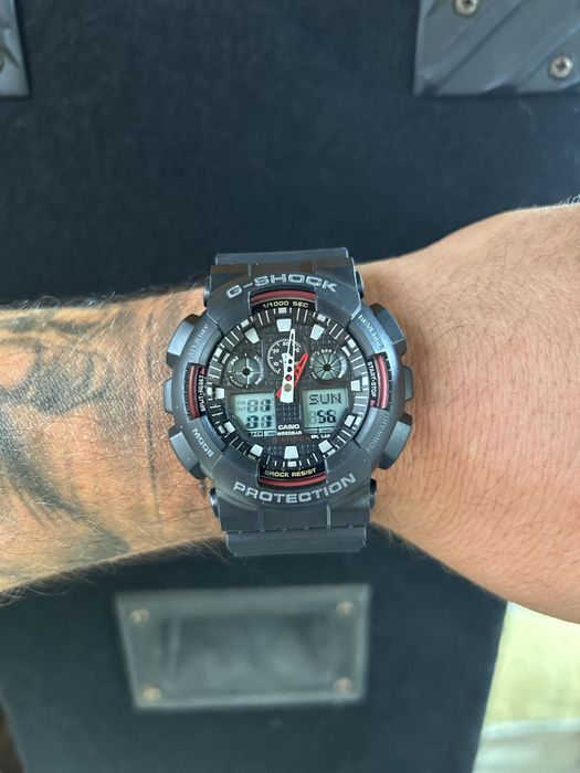 Casio G-SHOCK.   .