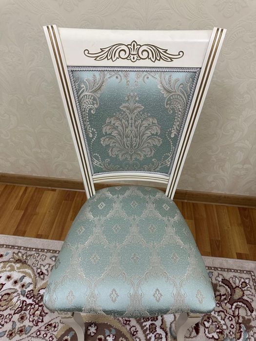 Продам стулья 6 шт