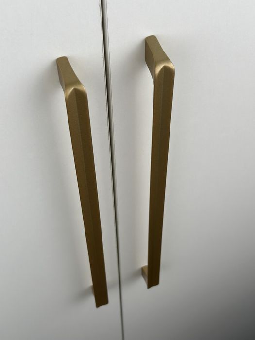 Распашной шкаф Shkaffnur