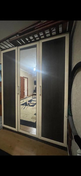 Шкаф для одежды бу