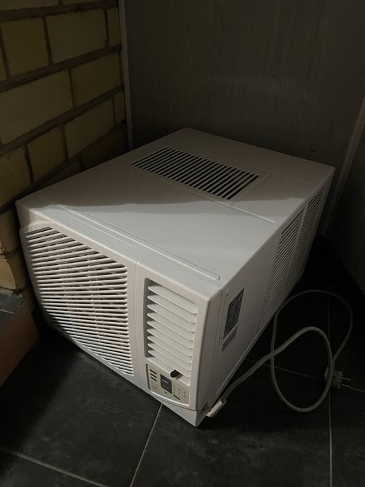 Кондициенер оконный