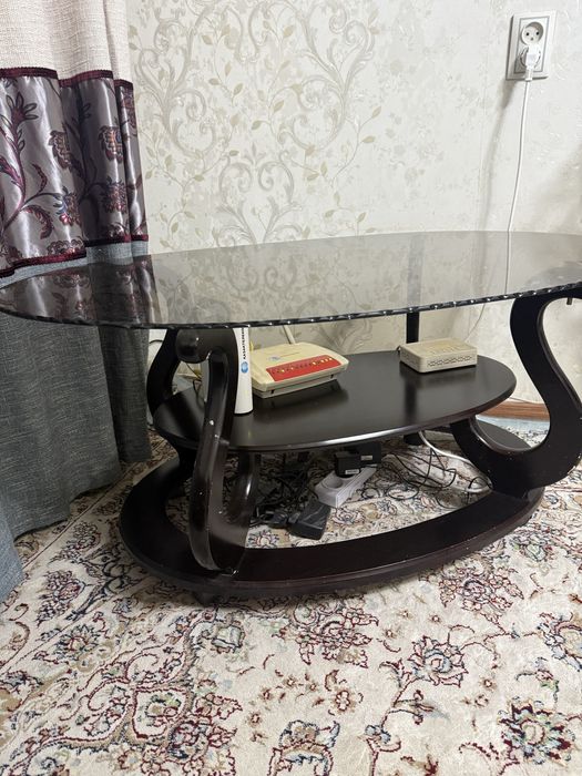 Консоль под телевизор