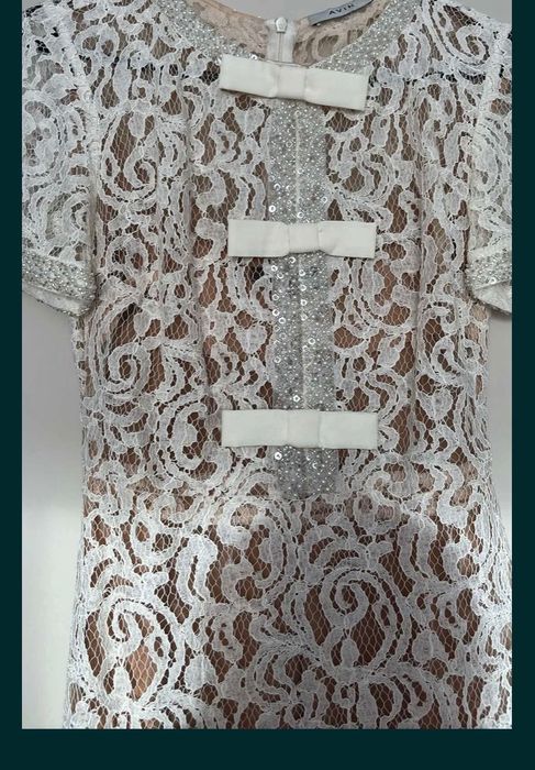 Официална рокля Авин