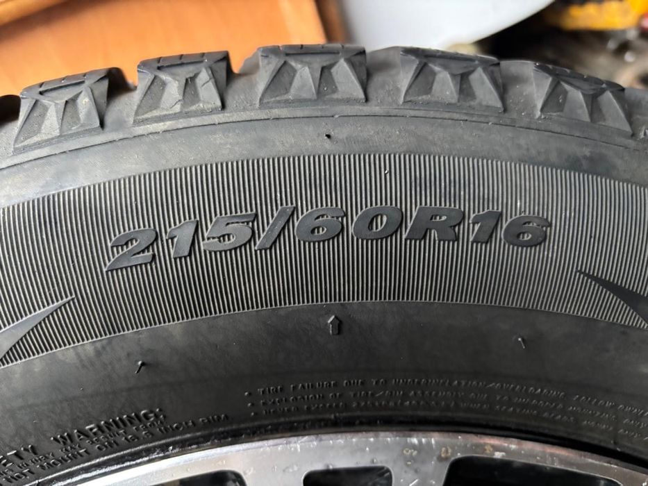 Продам срочно диски на тайота