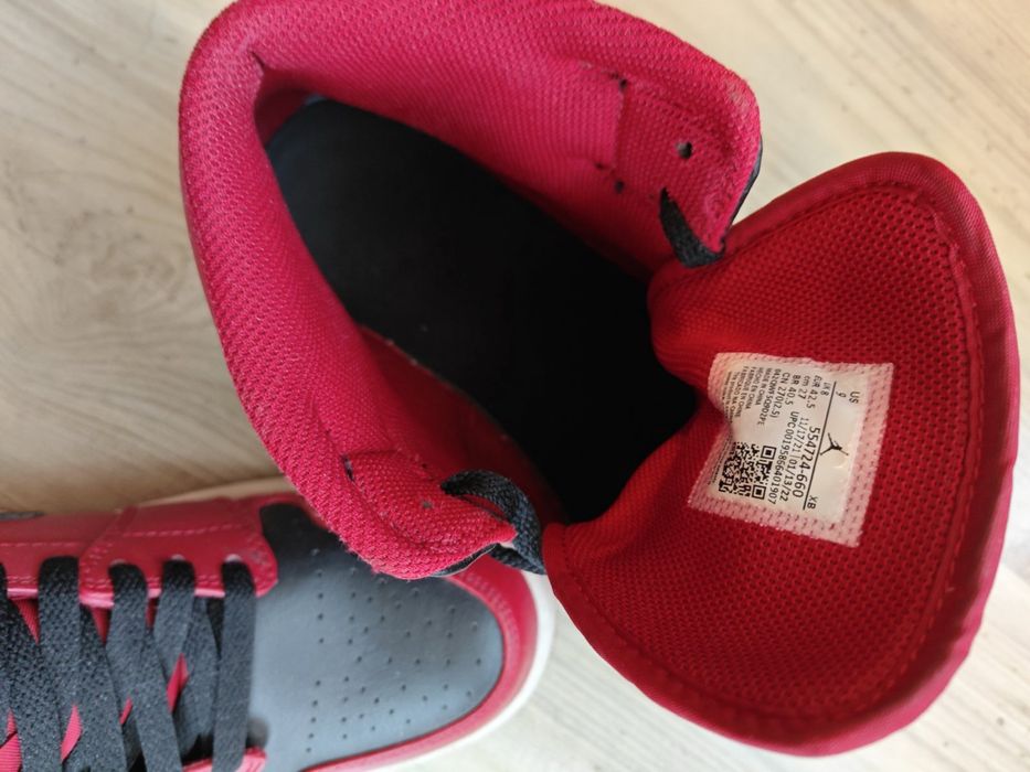 Air Jordan 1 High “Reverse Bred”