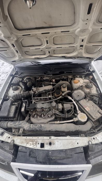 Nexia 2 sons 2010 sotiladi