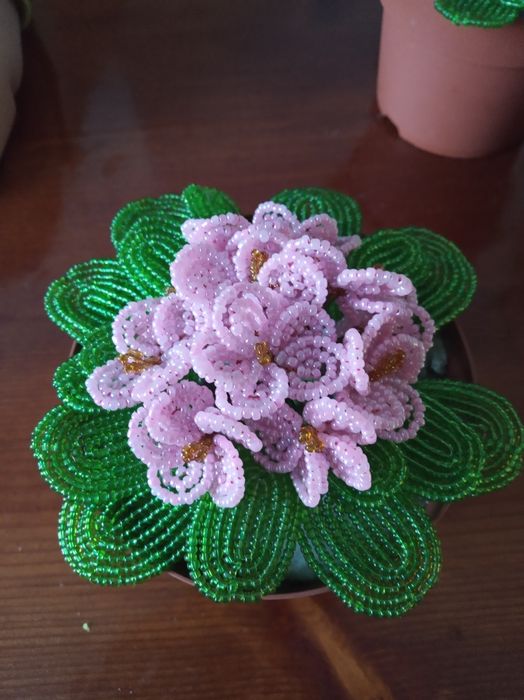 Продаю цветы из бисера