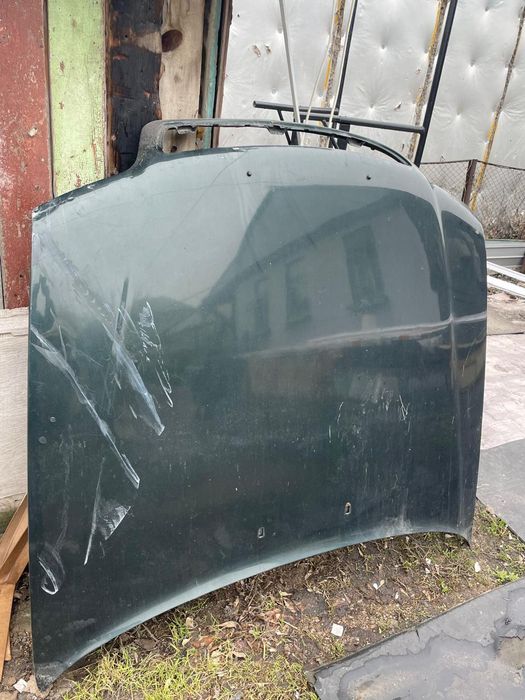 Капот от Ауди  А 6