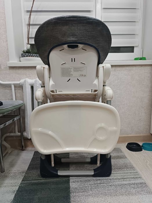 Стул для кормления