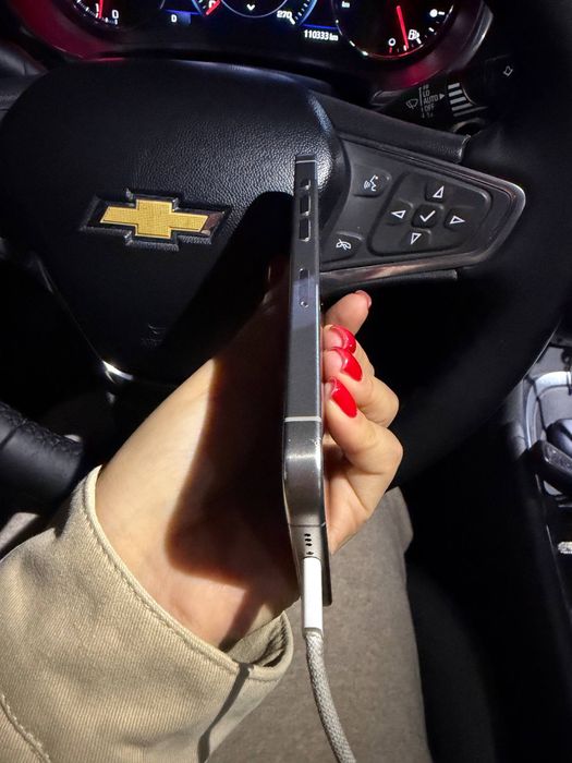 Iphone 15 Pro без коробки