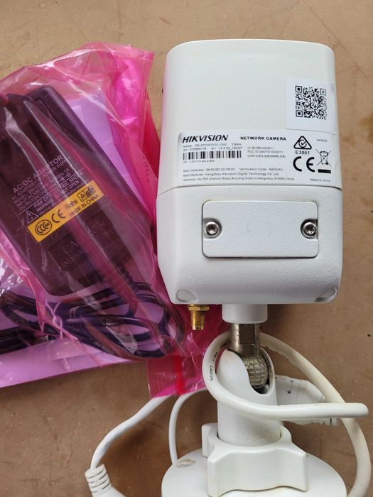 Camere Hikvision ip , wifi , 4buc, folosite , in stare de functionare