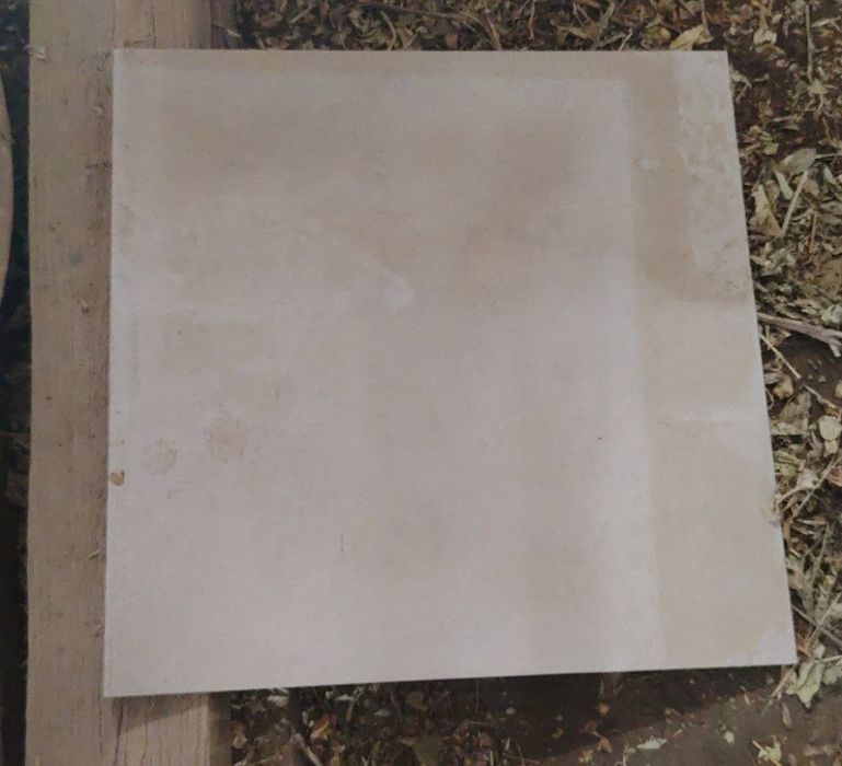 Продаётся        .есть  21 шт