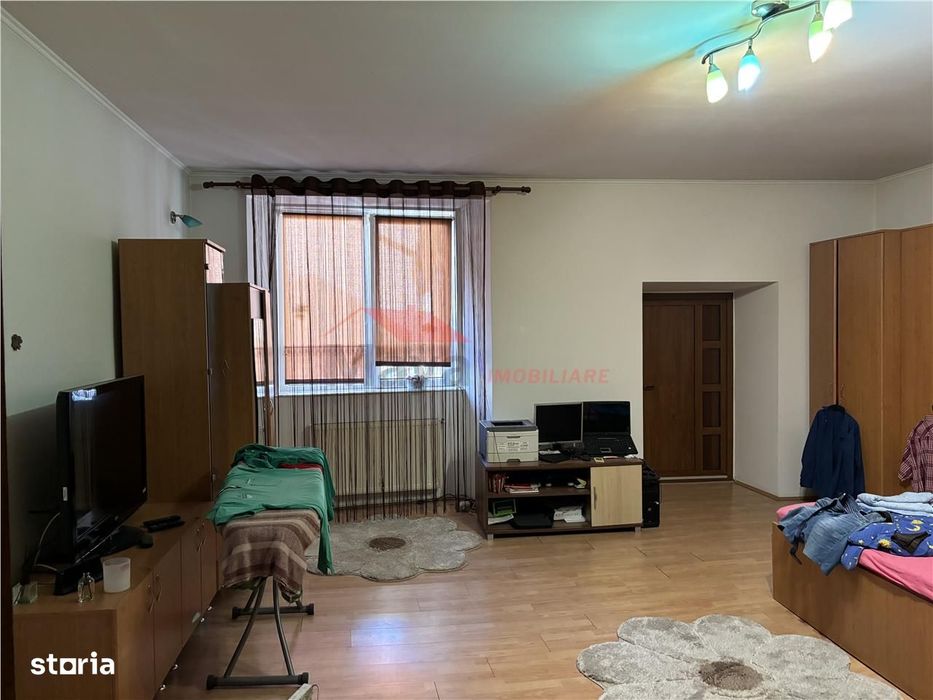 Casa P+E, la 2 min de Parcul Municipal