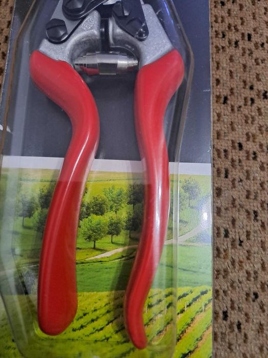 Felco  foarfeca de taiat pomi made in Elvetia