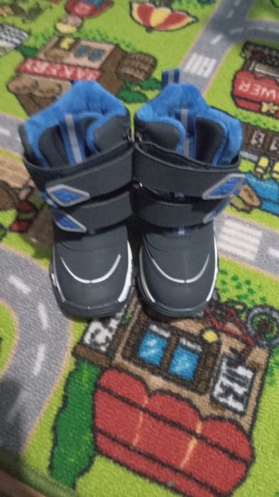 Ghete copii noi mărimea 25