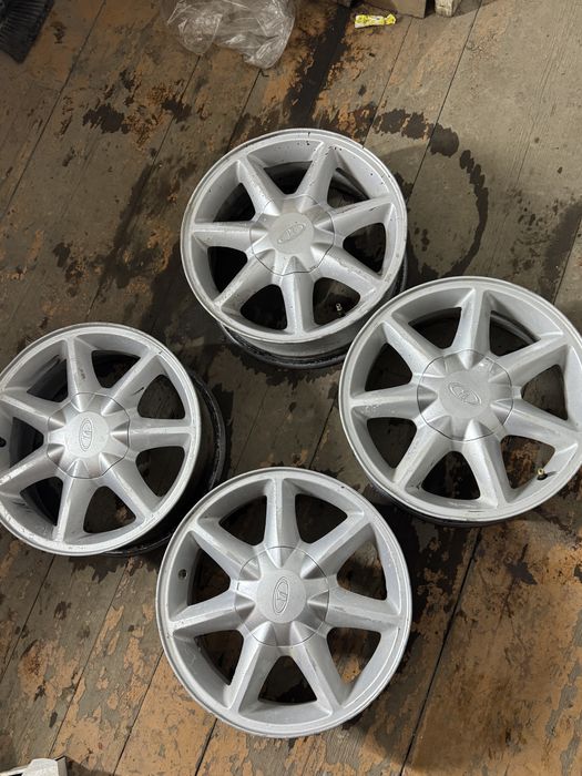 Продам диски р15 на ваз