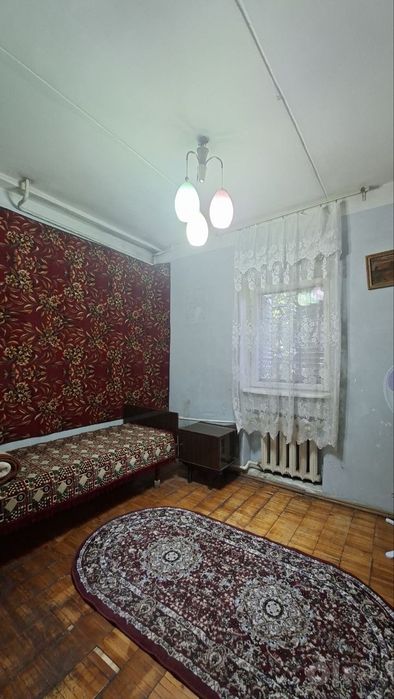1/1/4 юнусобод 11 галерейнного типа.47000₽