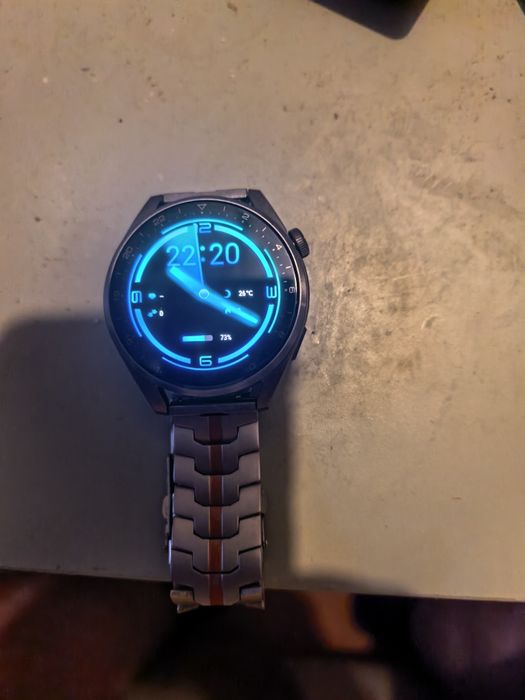 Vând Huawei watch 3 pro