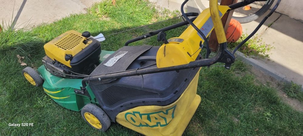 Mașina de tuns iarba Okay