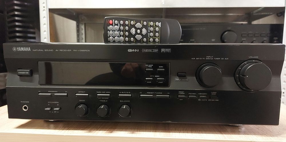 Ресивър YAMAHA RX-V396RDS с дистанционно