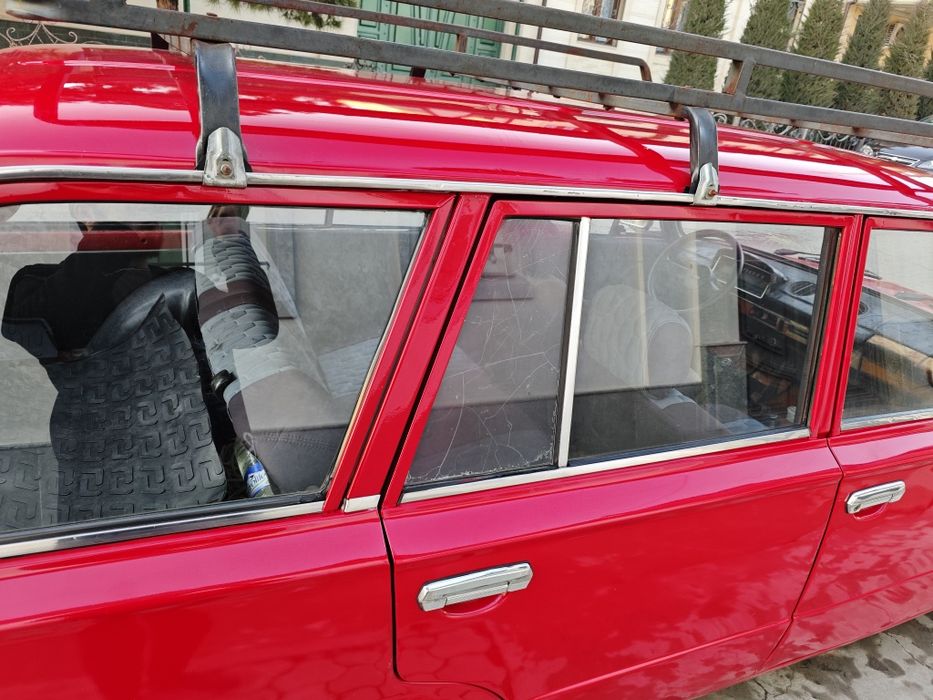 Sotiladi ВАЗ 2102
Binzinda gaz qoyilmaga roshot 7 litr