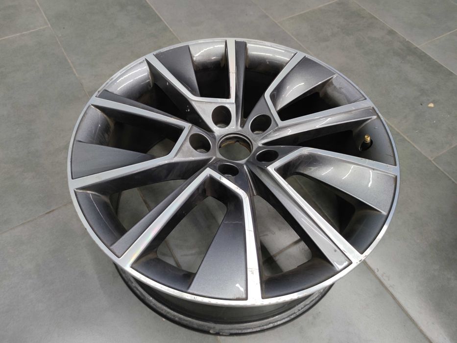 1бр Джанта 18 - Skoda Octavia 4 VRS