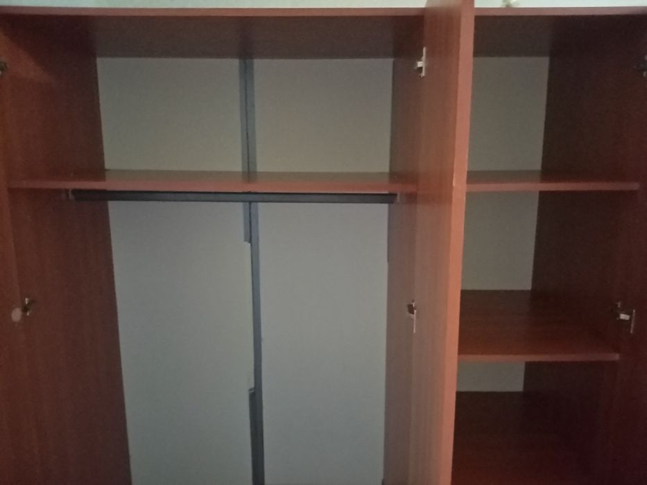 продается шкаф на фото