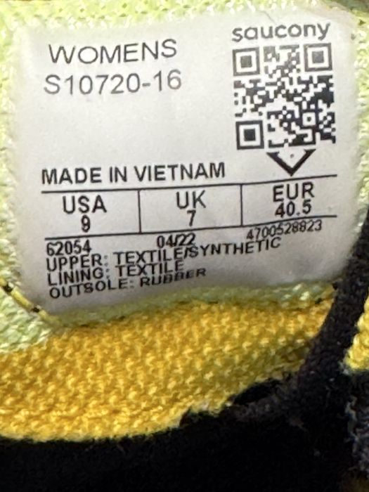 Маратонки SAUCONY TEMPUS.Номер 40.5