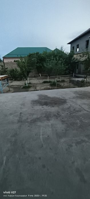 Уй сотилади 7 сотих дунё ресторан оркаси