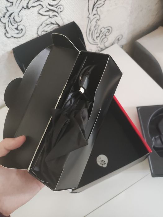 Продам наушники игровые