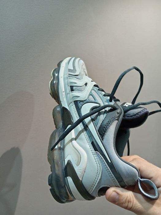 Adidași nike , preț 480